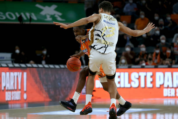 同时也展现 同时也展现