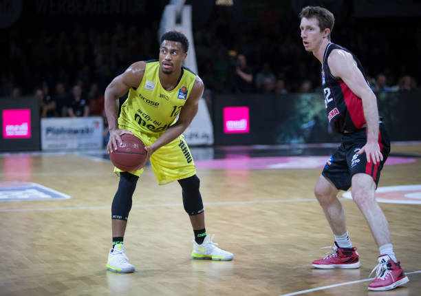 半决赛对阵 半决赛对阵